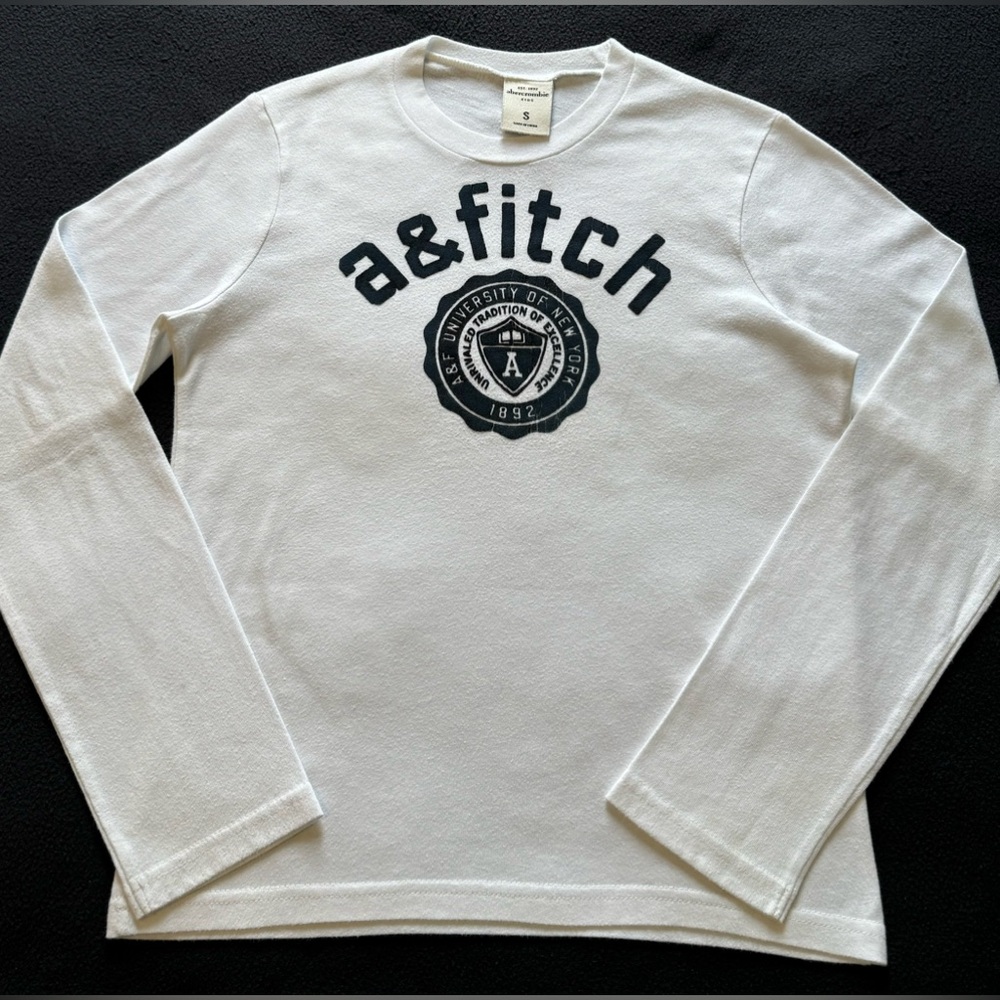 Abercrombie Kids Long Sleeve T Shirt- Kids Size S